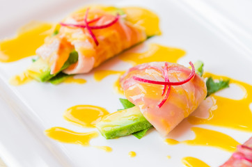 Sashimi avocado japanese food