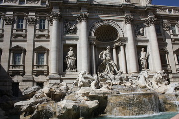 monumenti fontana di travi roma