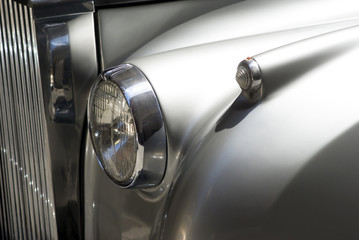 Classic car © Dmytro Surkov