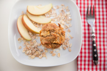Apfel Haferflocken Muffins