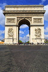 Fototapeta na wymiar Arc de Triomphe in Paris. France.