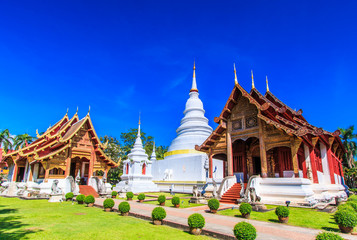 Fototapeta premium Wat Phra Sing in Chiangmai province of Thailand