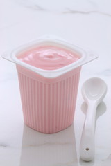 Berries french style yogurt