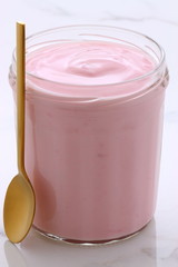 Berries french style yogurt