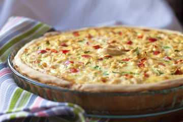 Chicken tart with paprika and goat cheese