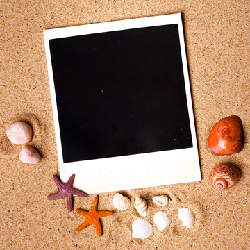 Instant photo frames on the beach