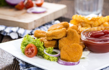 Some fresh made Chicken Nuggets (with chips)