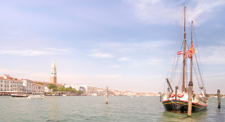 Naklejka premium View Piazza San Marco with Campanile and Doge's Palace