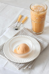 ice cream with milk tea