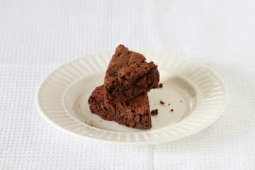pile of brownie on plate