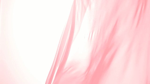 風で揺れる布