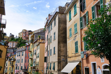 Fototapeta na wymiar Village of Riomaggiore in Cinqueterre, Italy