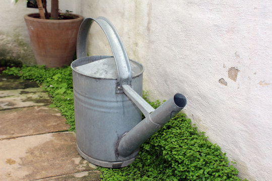 watering can