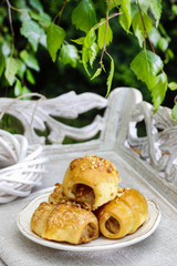 Tiny buns with sweet toffee sauce
