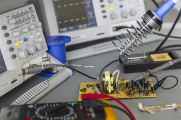 repairing faulty pulse source and checking