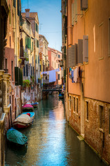viste di venezia con gondola - obrazy, fototapety, plakaty