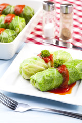 cabbage stuffed with rice and meat
