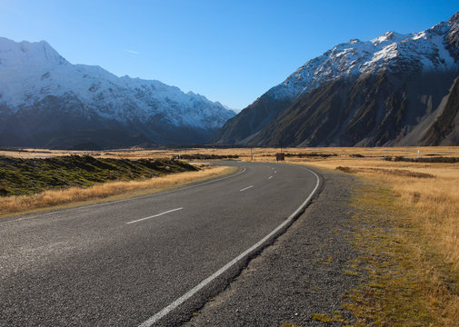 Road in Mount Cook National Park, New Zealand