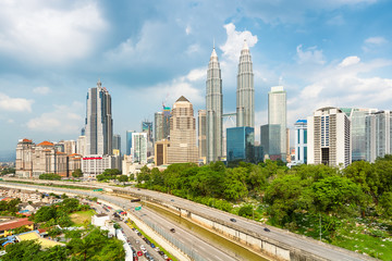 Fototapeta na wymiar Kuala Lumpur skyline - Malaysia.