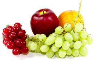 Frische Grüne Trauben mit Roten Trauben und Apfel