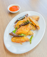 Fried chicken wings