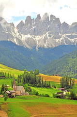 Fototapeta na wymiar Amazing landscape in italian Alps