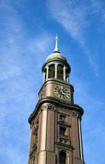 Fototapeta na wymiar St. Michaelis (Michel) - Hamburg
