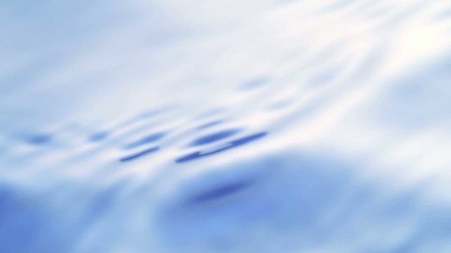 揺れる水面