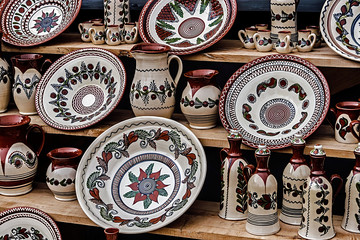 Romanian traditional pottery 7