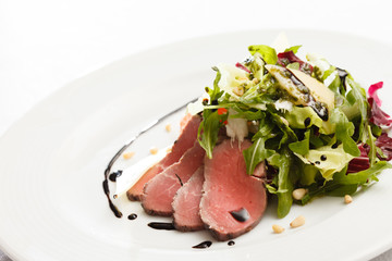 roast beef with vegetables