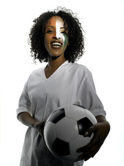 Weiblicher Fußball-Fan von der Elfenbeinküste