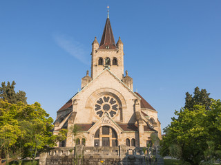 Fototapeta na wymiar Basel, Altstadt, Pauluskirche, Morgenstunde, Sommer, Schweiz