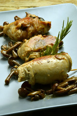 Involtini di pollo Chicken rolls Rollos de pollo