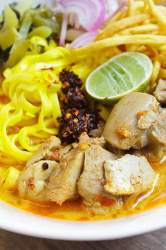 Khao Soi, Northern Thai Noodle Curry Soup.