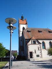 Kirche mit Laterne