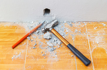Cold chisels and hammer
