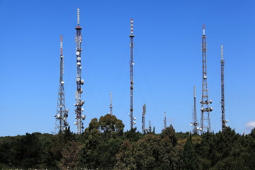 Tralicci con ripetitori televisivi - Monte Lauro