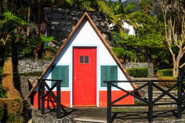 Fototapeta na wymiar Traditional Madeira House