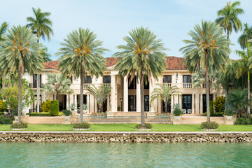 Luxurious mansion on Star Island in Miami