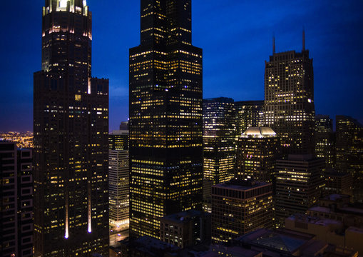 Willis Tower,Chicago,aerial photograph　night view