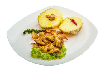Garlic shrimps with potato