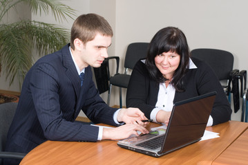 Obraz premium Businesspeople working in office