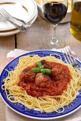 Beef meatballs with tomato sauce and pasta