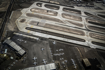 Flughafen und Startbahn von oben, Las Vegas, USA