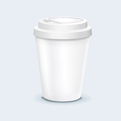 white disposable paper cup with lid