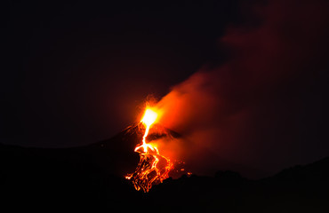 eruzione etna