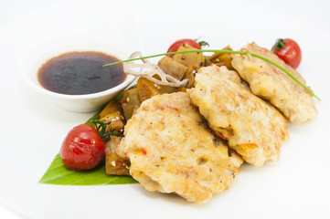 shrimp patties of meat with a salad