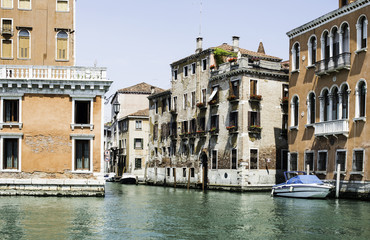 Obraz premium Ancient buildings in Venice