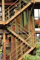 Treppen in stillgelegte Industrieanlage