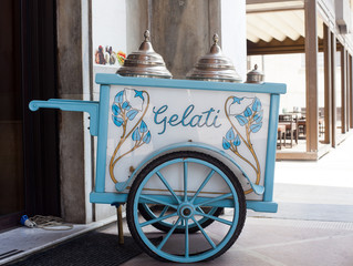 Ice cream cart